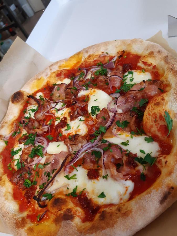 Route One - Restauracja&Pokoje Hotelowe&Pizza Zgierz Esterno foto